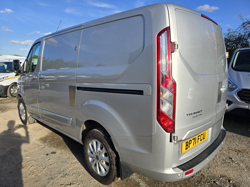 Ford Transit (2022) — photo 4