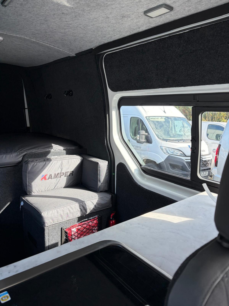 Vauxhall Movano L2 H3 Camper van (2017) — photo 11