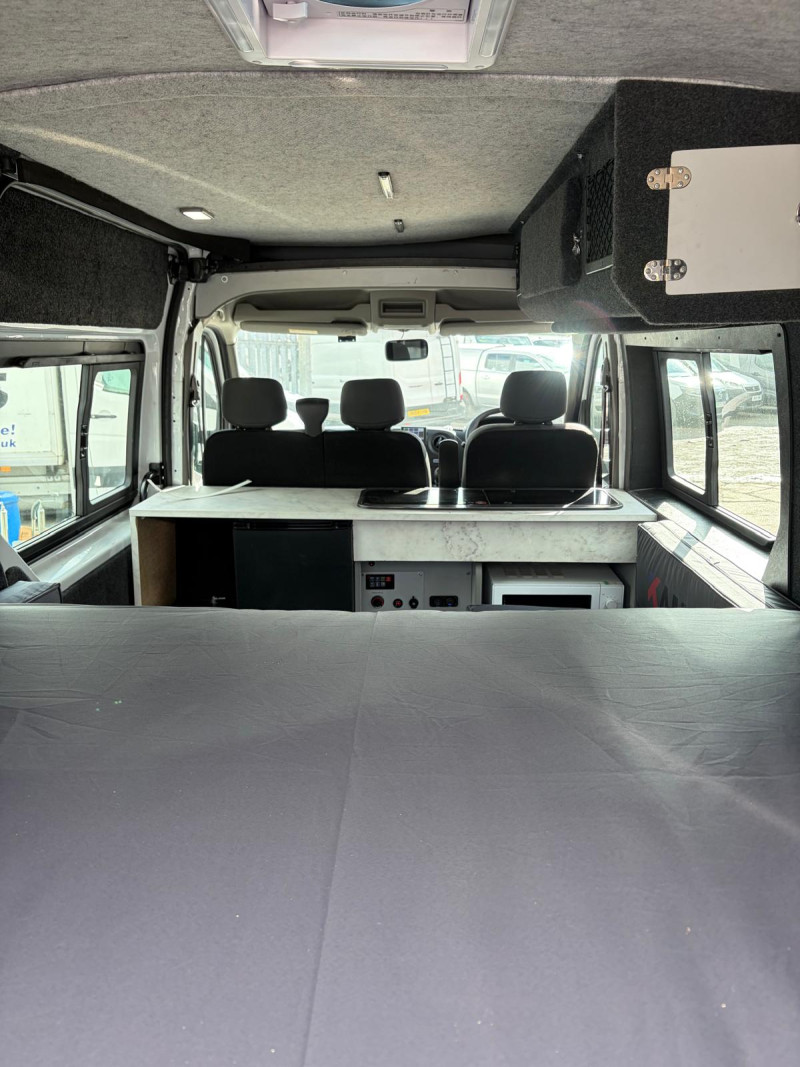 Vauxhall Movano L2 H3 Camper van (2017) — photo 12