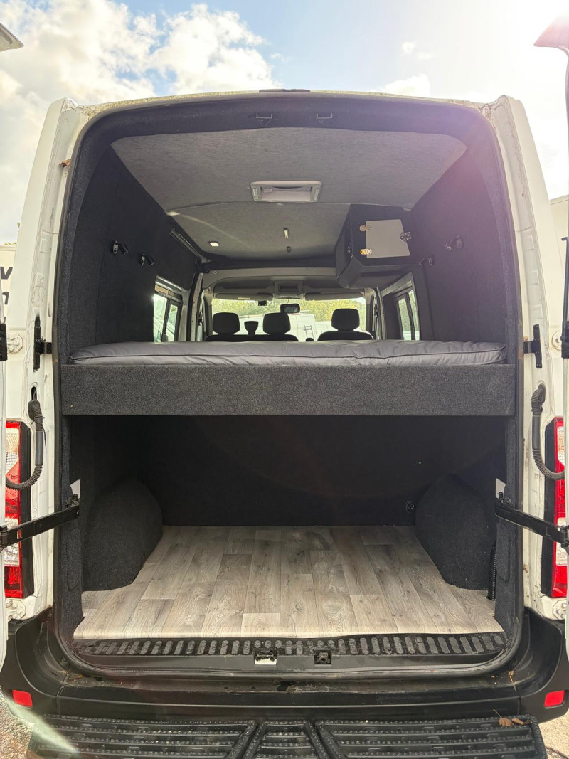 Vauxhall Movano L2 H3 Camper van (2017) — photo 13